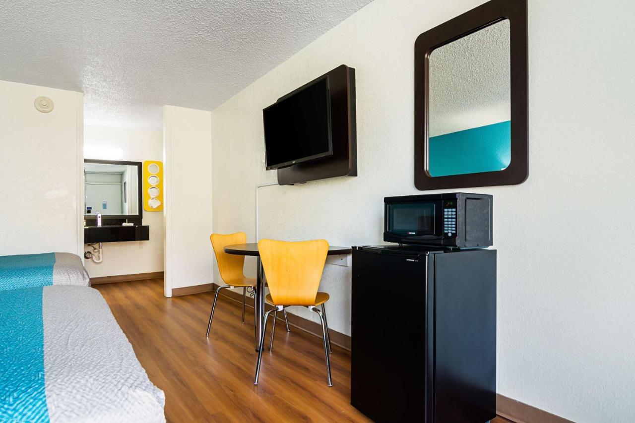 Econo Lodge Asheboro Extérieur photo